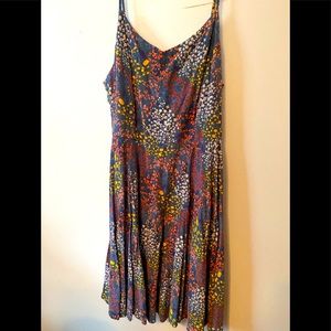🌸2 for $12. Old Navy. Cute spaghetti strapped dress